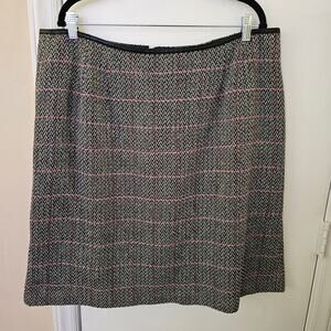 Talbots Wool & Cotton Blend Plaid Skirt Size 18W Academic Staple Professional